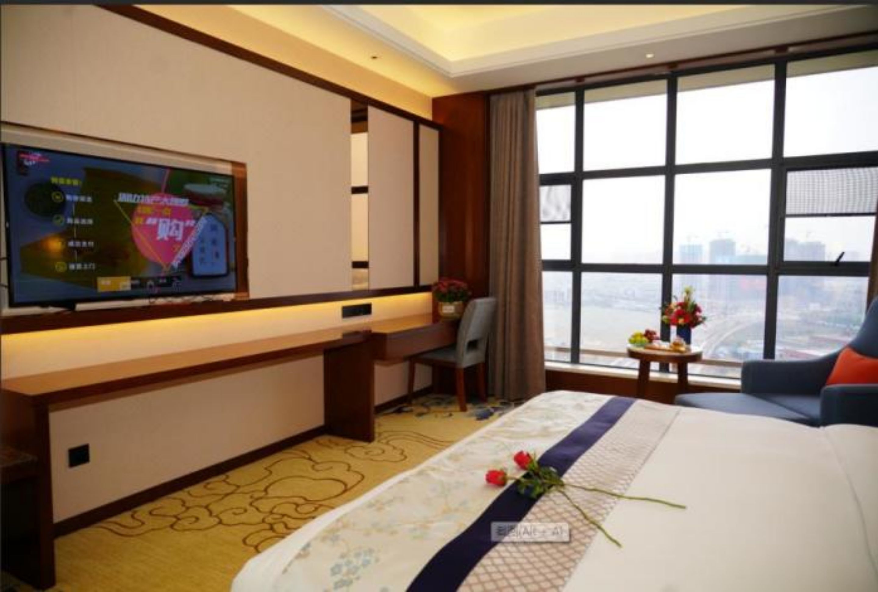 deluxe double room | desk, blackout curtains, rollaway beds, free wifi