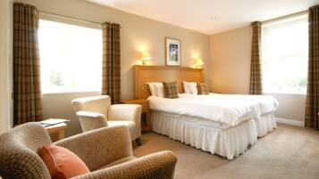 King Double Room | Värdeförvaringsskåp på rummet, skrivbord och strykjärn/strykbräda