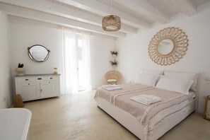 Desk, free WiFi - Casa Maritrì (Pachino)