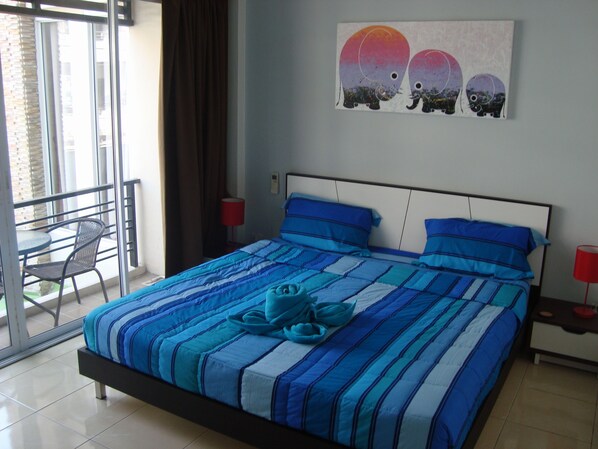 In-room safe, blackout curtains, soundproofing, free WiFi