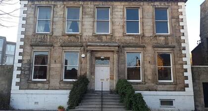 Burntisland House