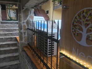 施設の入り口