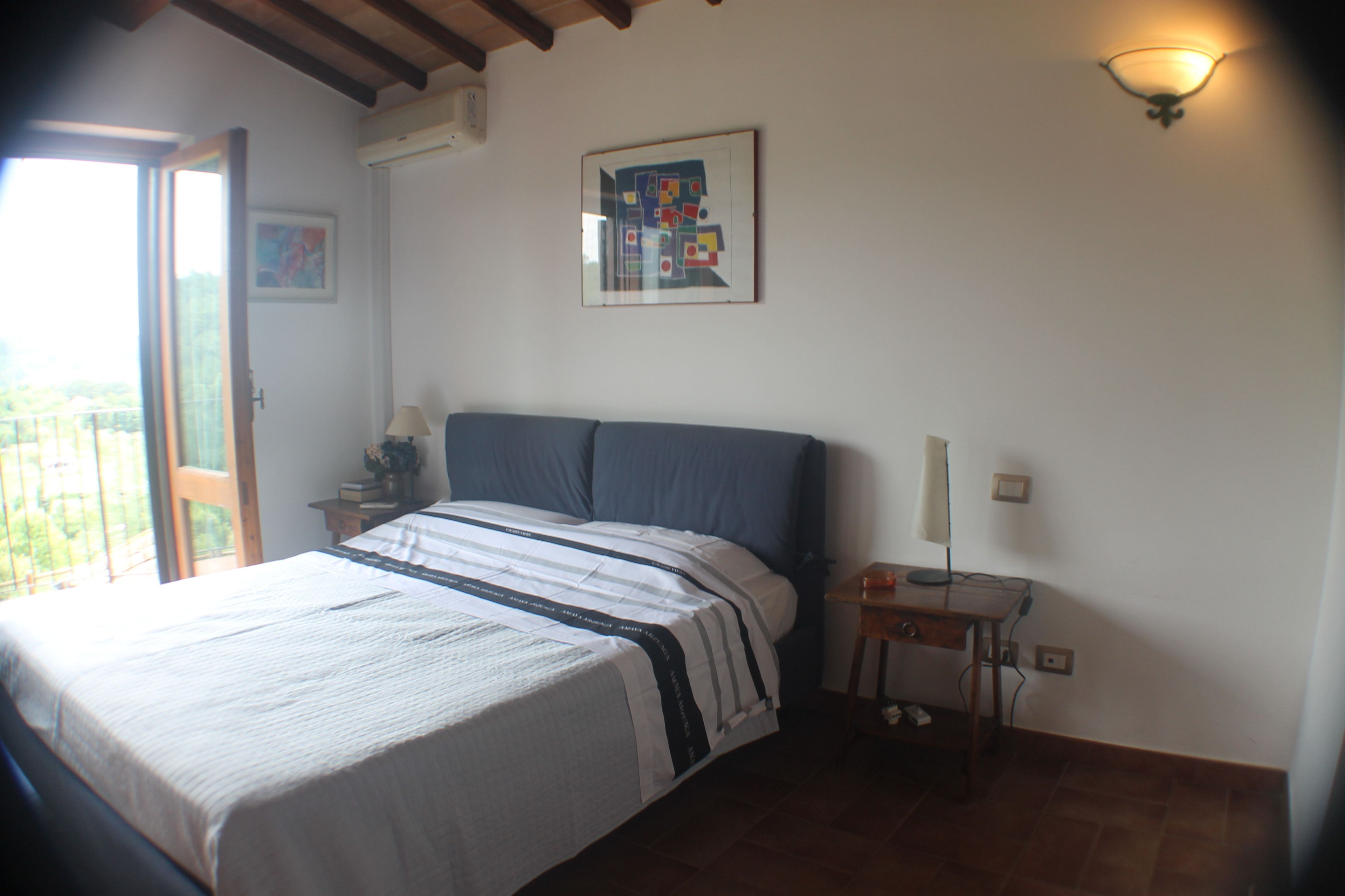 Quarto casal, 1 cama de casal, terraço (Europa) | Escrivaninha, berços grátis, camas extras/dobráveis (sobretaxa)