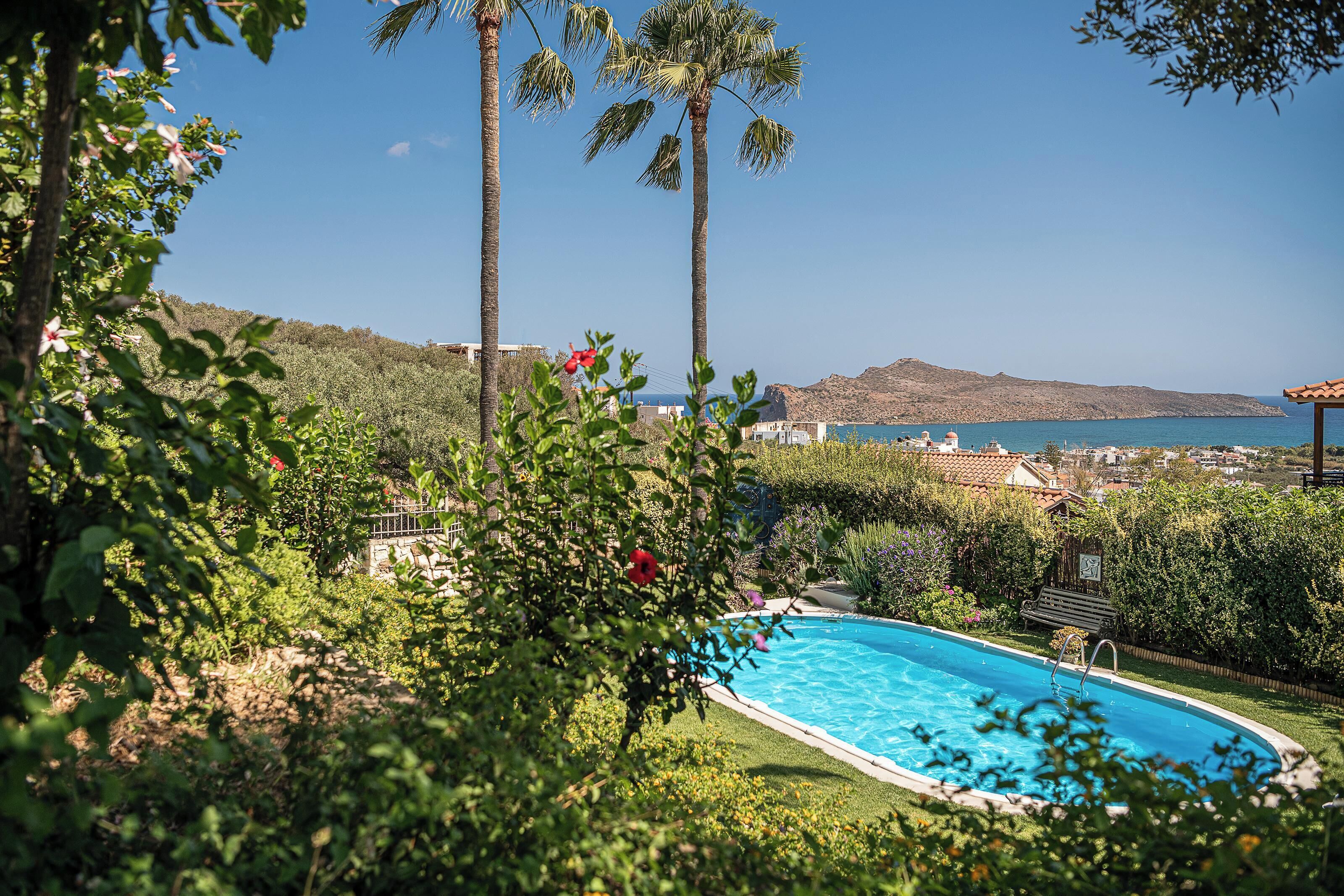 Seasonal outdoor pool, pool loungers