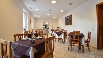 Bar (in der Unterkunft)