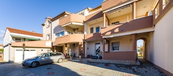 Apartments Rotim