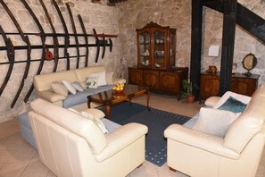 Smart TV, Netflix - Traditional Croatian stone house (Ploce)