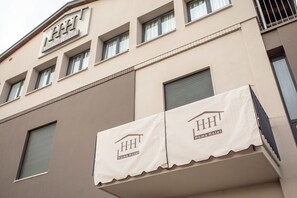 Exterior detail - Home Hotel (Castelfranco Veneto)