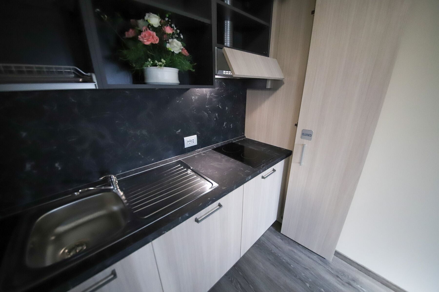 Classic stúdió, 1 queen (nagyméretű) franciaágy, nemdohányzó, konyha | Privát konyha | Hűtő a közös használatú helyiségben