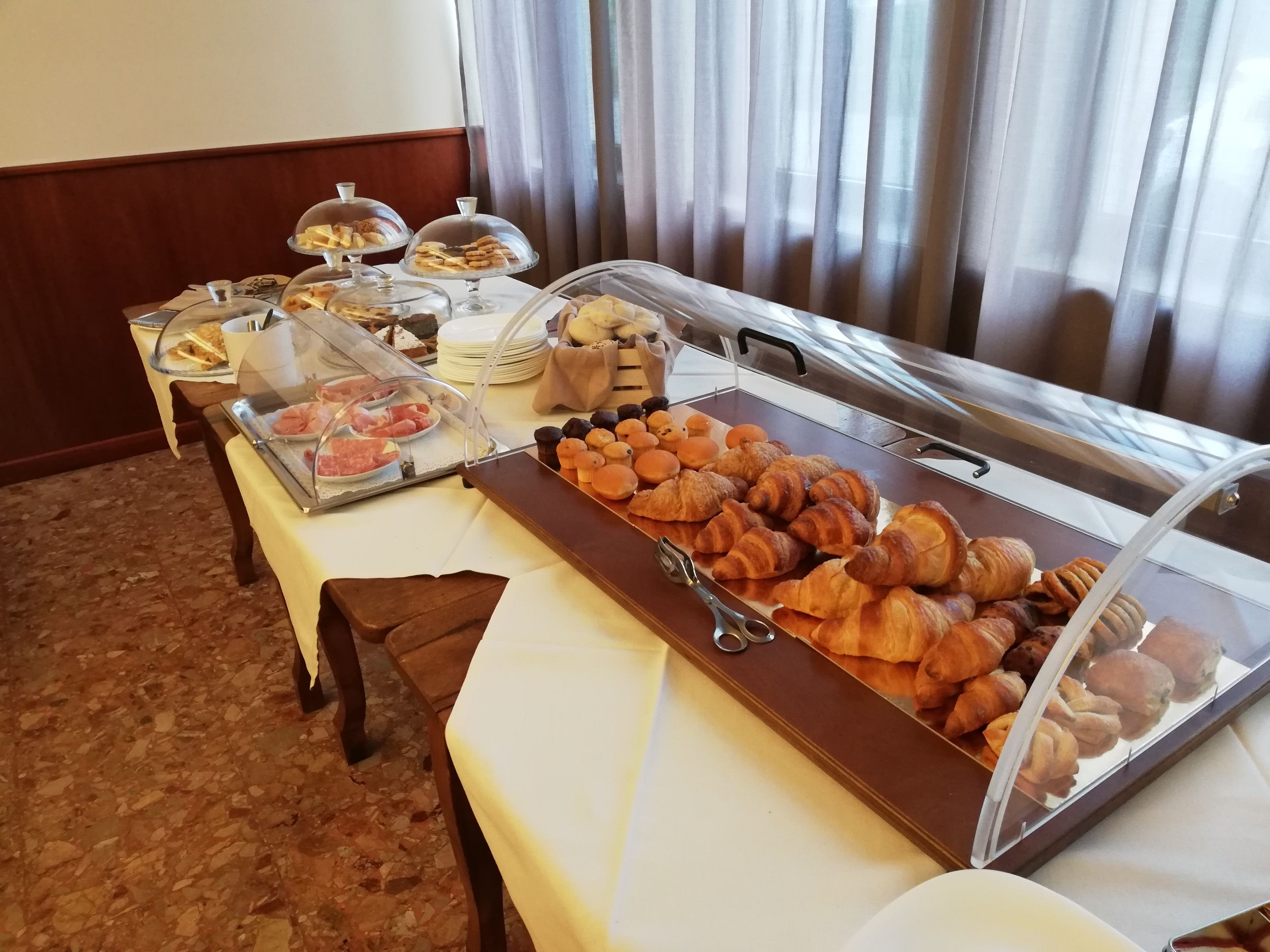 daily buffet breakfast (eur 5 per person)