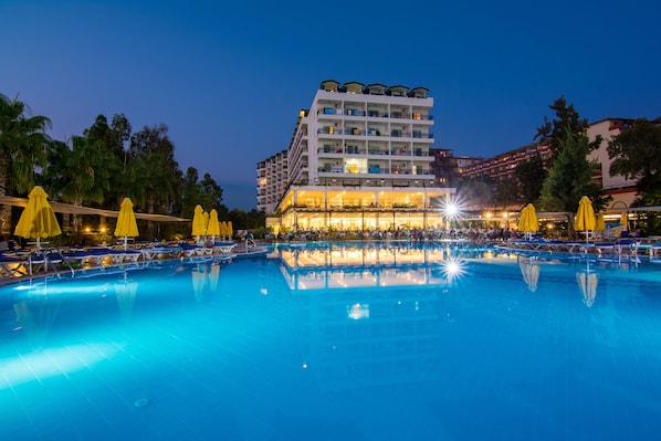 Front of property - evening/night