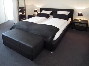 Desk, cots/infant beds, free WiFi, bed sheets - Hotel Stadt Coblenz (Fachbach)