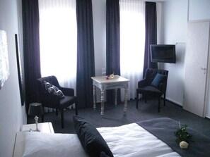 Comfort Double Room, Balcony (Waterbed) - Hotel Stadt Coblenz (Fachbach)