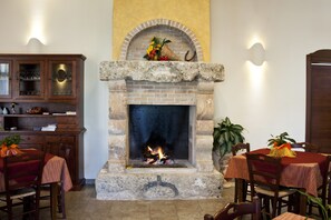 Fireplace - Agriturismo Paradiso (Parabita)