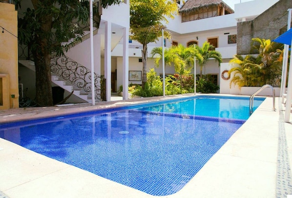 Alberca al aire libre