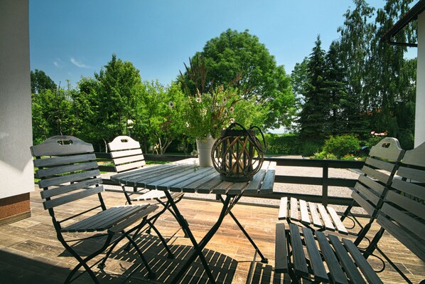 Apartamento conforto, terraço | Terraço/pátio