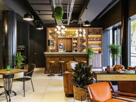 Bar (en el alojamiento)