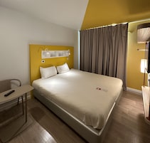 Ropa de cama de alta calidad y cortinas blackout 
