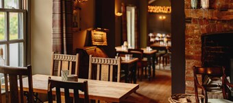 Wheatacre White Lion