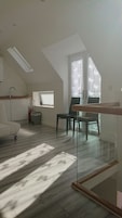 House, Private Bathroom (One Bedroom Terraced) | Interior