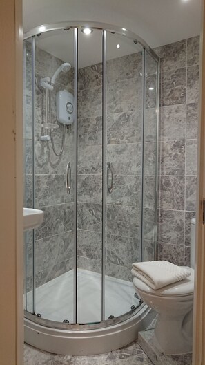 Standard Studio, Ensuite | Bathroom - Bexlet (Bexhill-on-Sea)