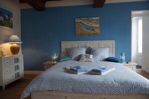 Chambre Familiale (Agapanthe) | Décoration personnalisée, ameublement personnalisé, rideaux occultants