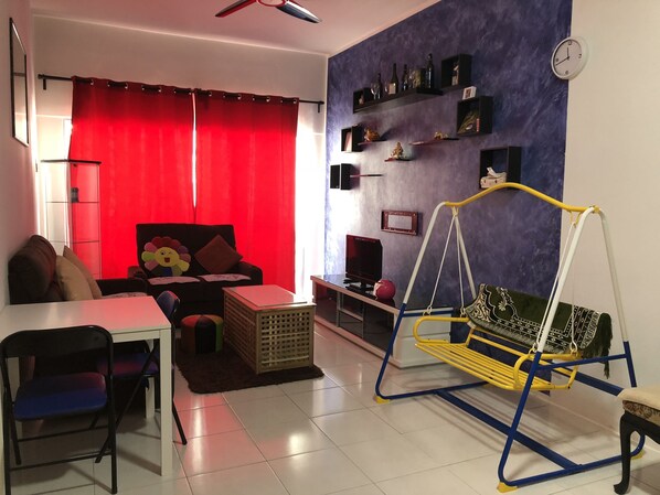 Comfort Apartment, 3 Bedrooms | Living area | LCD TV