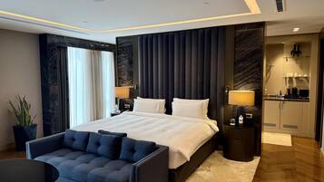 1 chambre, couette en duvet d'oie, matelas mémoire de forme, minibar