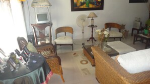 Kawasan tempat duduk lobi