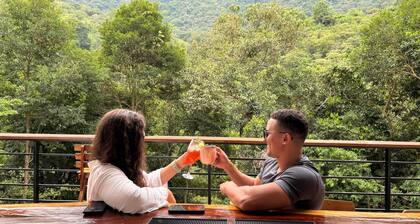 Montes De Beraka - Adults Only