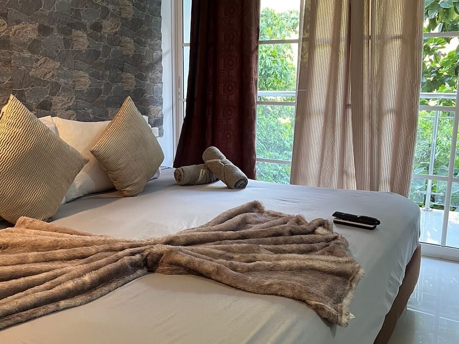 Family Room, Multiple Beds, Mountain View | Free WiFi, bed sheets