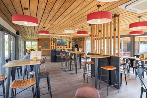 Restaurant - Camping d'Angers (Bouchemaine)
