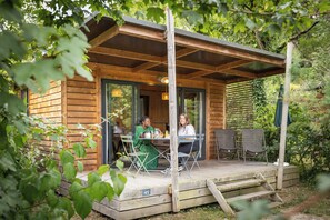 Chalet, 2 chambres (Evasion) | Terrasse/Patio