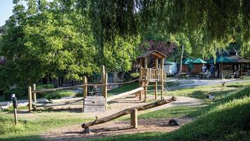 Aire de jeux - extérieure