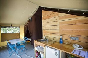 Tent, 2 Bedrooms, Non Smoking | Private kitchenette | Stovetop, high chair, cookware/dishes/utensils, cleaning supplies - Huttopia Sarlat (Sarlat-la-Canéda)