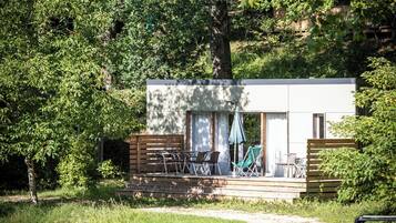 Mobile Home, 2 Bedrooms, Non Smoking | Terrace/patio