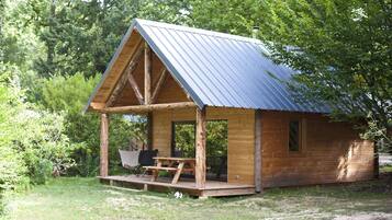 Cabin, 2 Bedrooms, Non Smoking, Mezzanine | Terrace/patio