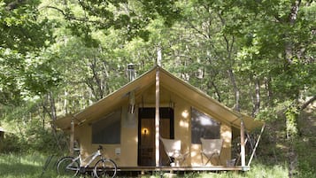 Tent, 2 Bedrooms, Non Smoking | Terrace/patio
