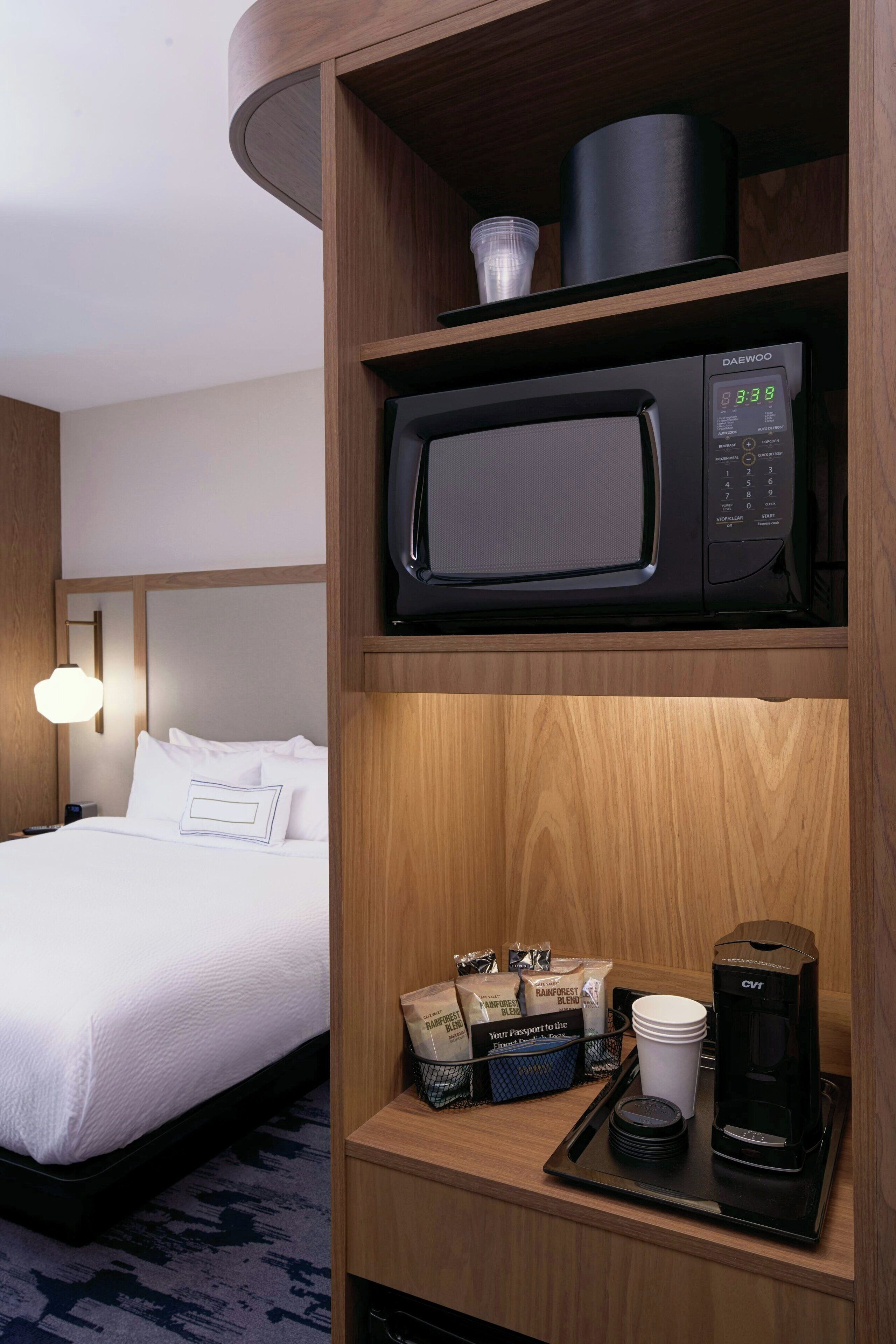 room, 1 king bed | desk, iron/ironing board, cots/infant beds, rollaway beds