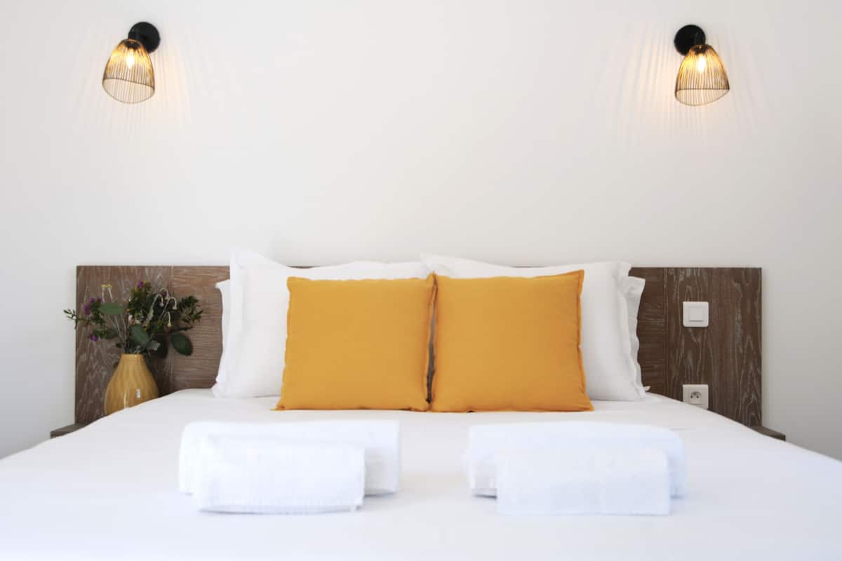 Superior suite (Sole) | Luxe beddengoed, individueel gedecoreerd, individueel gemeubileerd