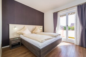 Individuell inredning, unika möbler och mörkläggningsgardiner