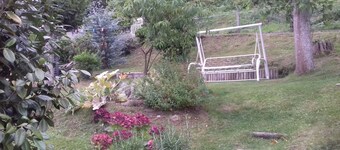 House in Balearic resort at 900 m. from the beach and shops