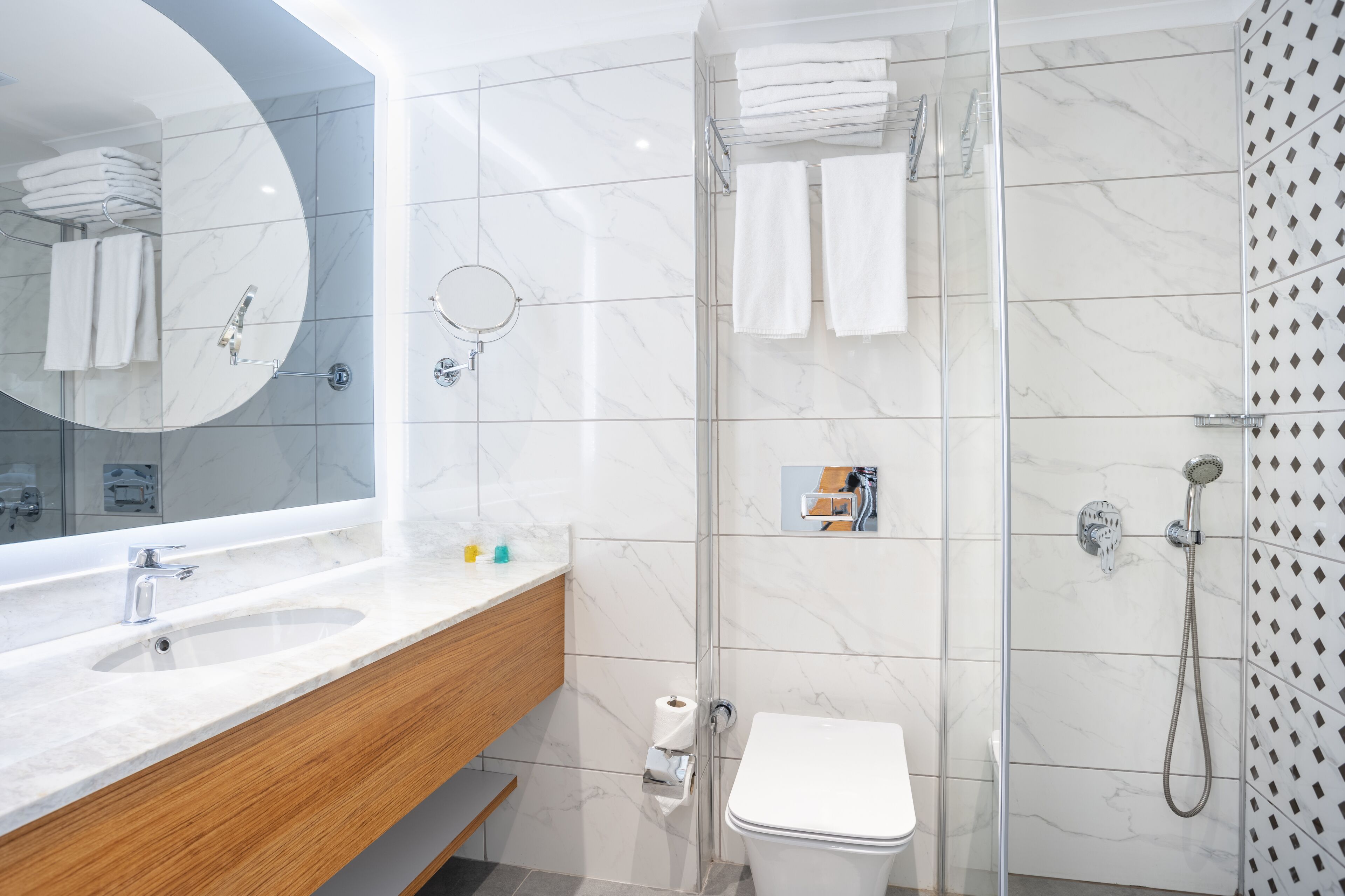 Photo - The Sansa Hotel & Spa