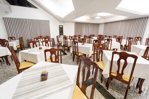 Desayuno buffet incluido todos los días 