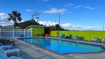 Seasonal outdoor pool