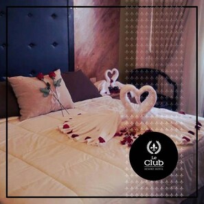 Habitación individual Confort, 1 cama Queen size, vista al río | Ropa de cama de alta calidad, edredón y camas con pillow-top