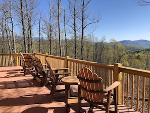 Balcony - DIAMOND RIDGE - BLACK MOUNTAIN LOG CABIN (Black Mountain)