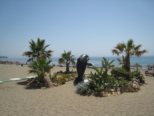 Beautiful Townhouse, Internet, Air Con, 5 Guests