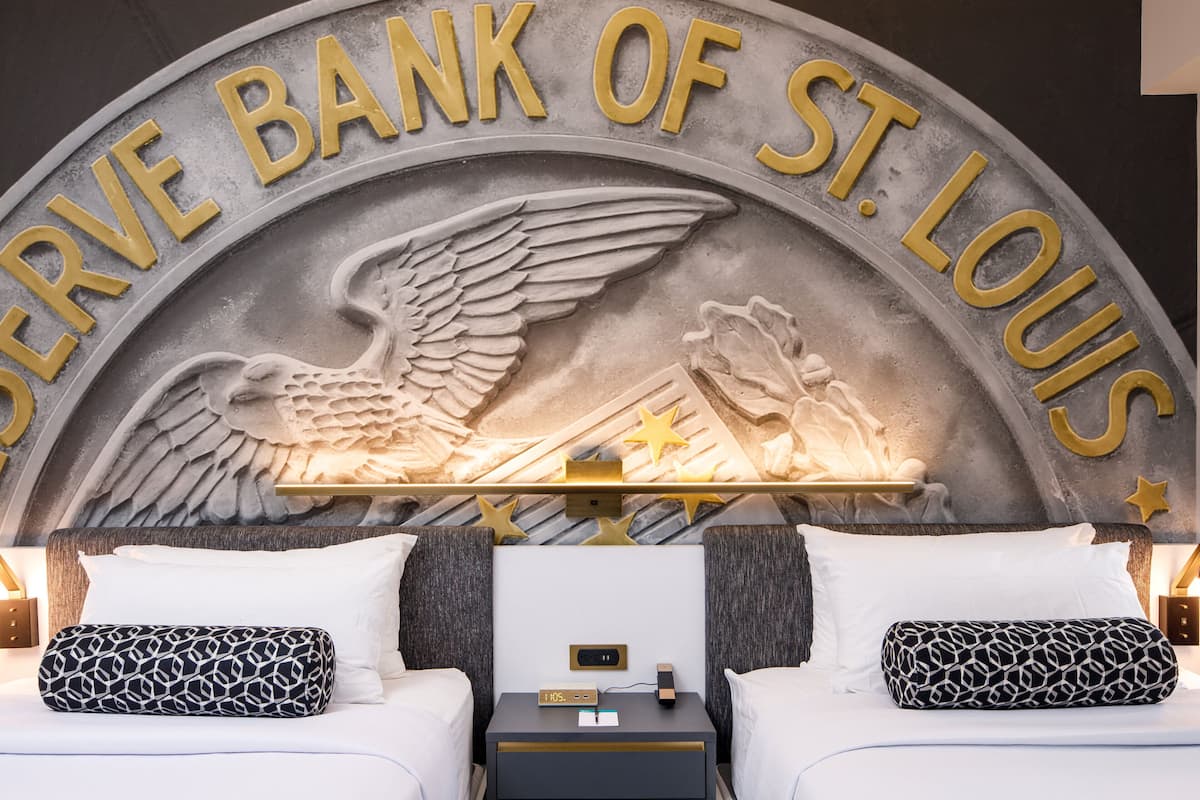 標準客房, 2 張標準雙人床, 城市景 | 高級寢具、特厚豪華床墊、書桌、手提電腦工作空間