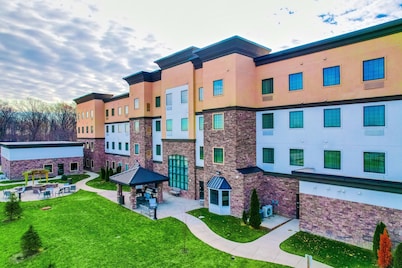 Staybridge Suites Lafayette by IHG